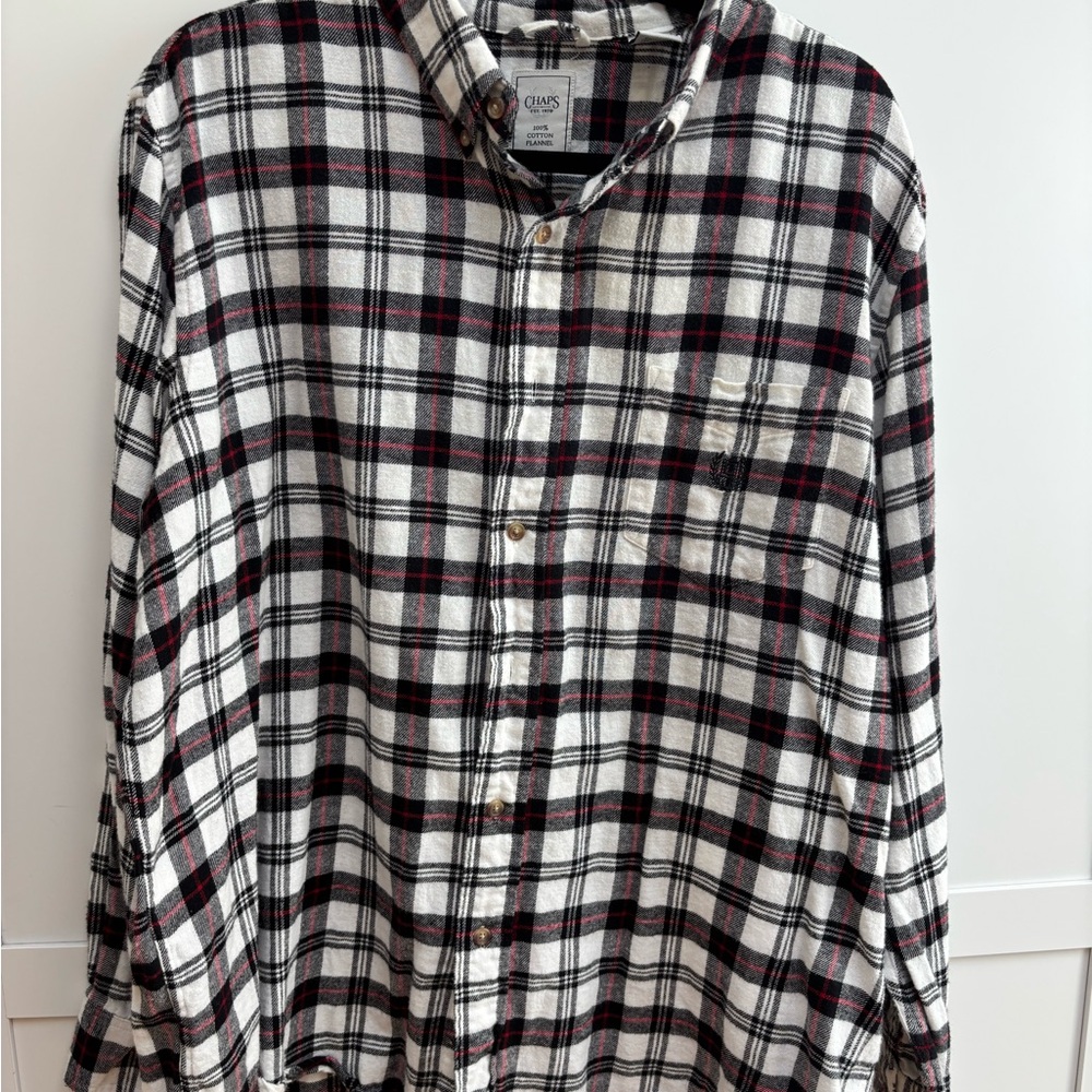 Chaps Men's White, Black Red Plaid Flannel Button Down Shirt Size XL Outdoor